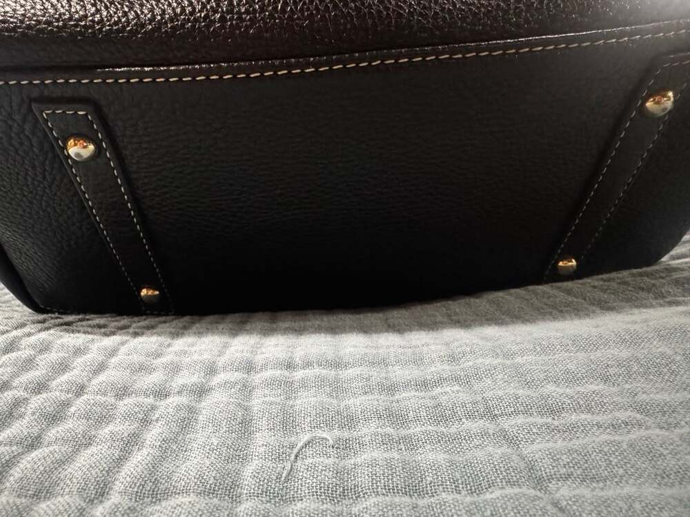 VINTAGE LEATHER DOONEY BOURKE 2L740 BL LOGO LOCK SHOULDER BAG.NEW - Picture 6 of 8